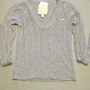 Hollister Junior's Gray Sweater